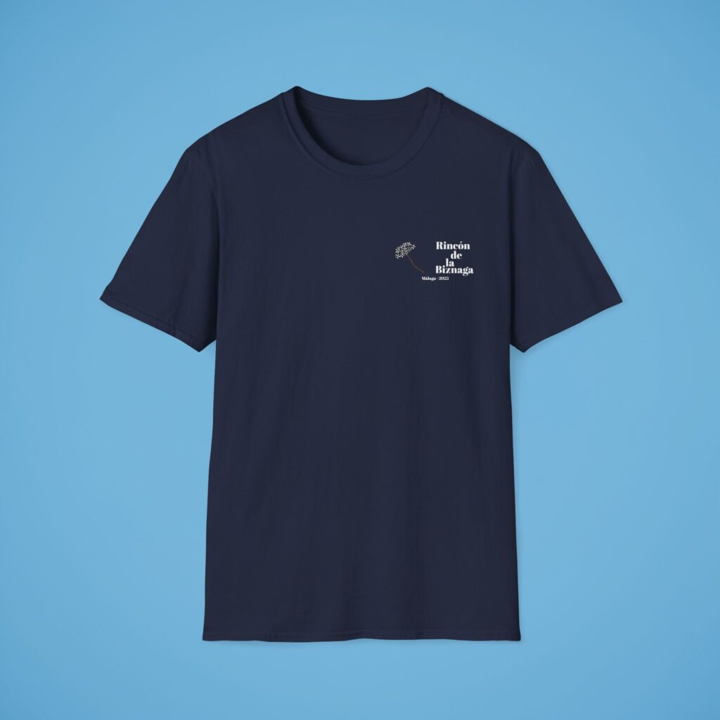Camiseta básica Rincón de la Biznaga – Algodón ético, logo blanco
