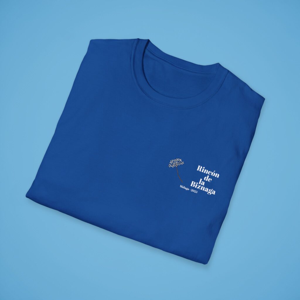 Camiseta básica Rincón de la Biznaga – Algodón ético, logo blanco