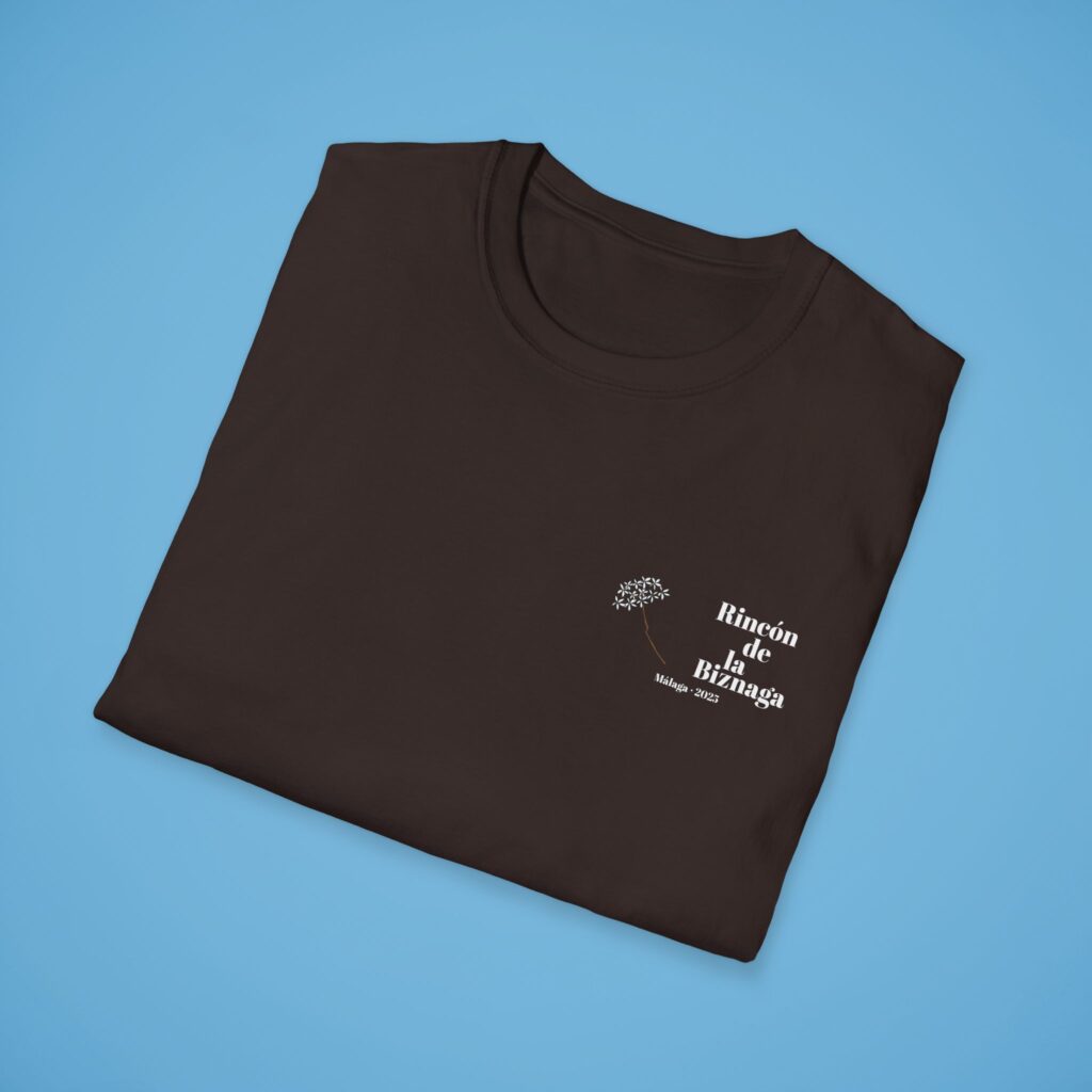 Camiseta básica Rincón de la Biznaga – Algodón ético, logo blanco
