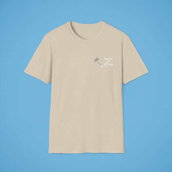 Camiseta básica Rincón de la Biznaga – Algodón ético, logo blanco