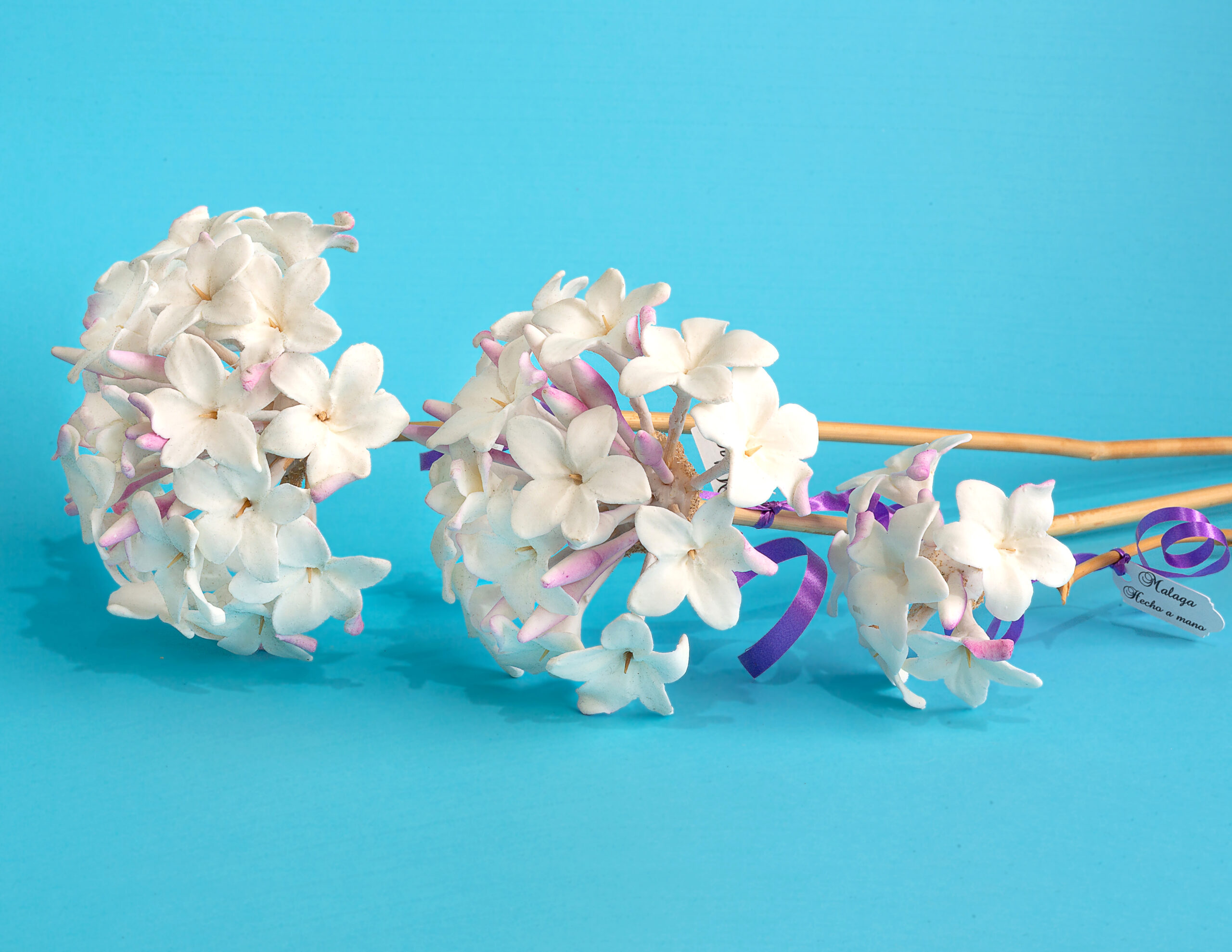 Biznaga de Porcelana – Pura artesanía malagueña: imagen 1