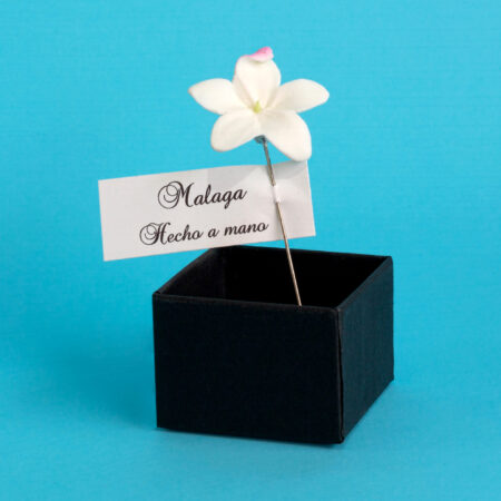 Alfiler de jazmín – Hecho a mano en Málaga: imagen 2