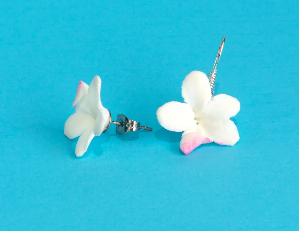 Pendientes de jazmín – Hechos a mano en Málaga
